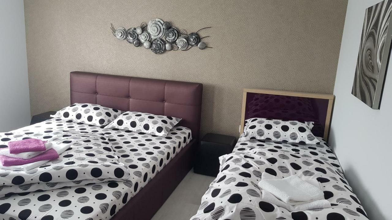 Vila Fara Nume Неводарі Екстер'єр фото
